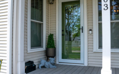 Best Quality Storm Doors for Iowa Homes in the Cedar Valley